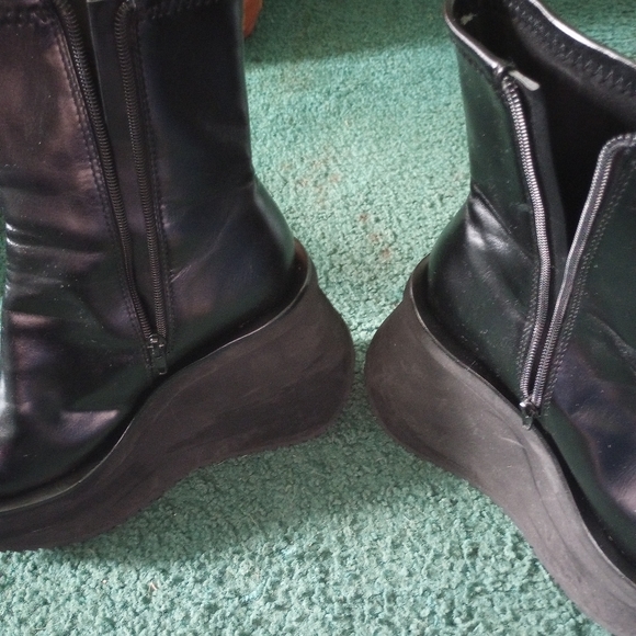 Free People Lost In Space Platforms - Picture 5 of 12